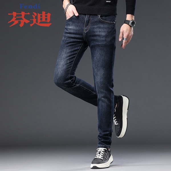 ブランドジーンズ側面デザイン